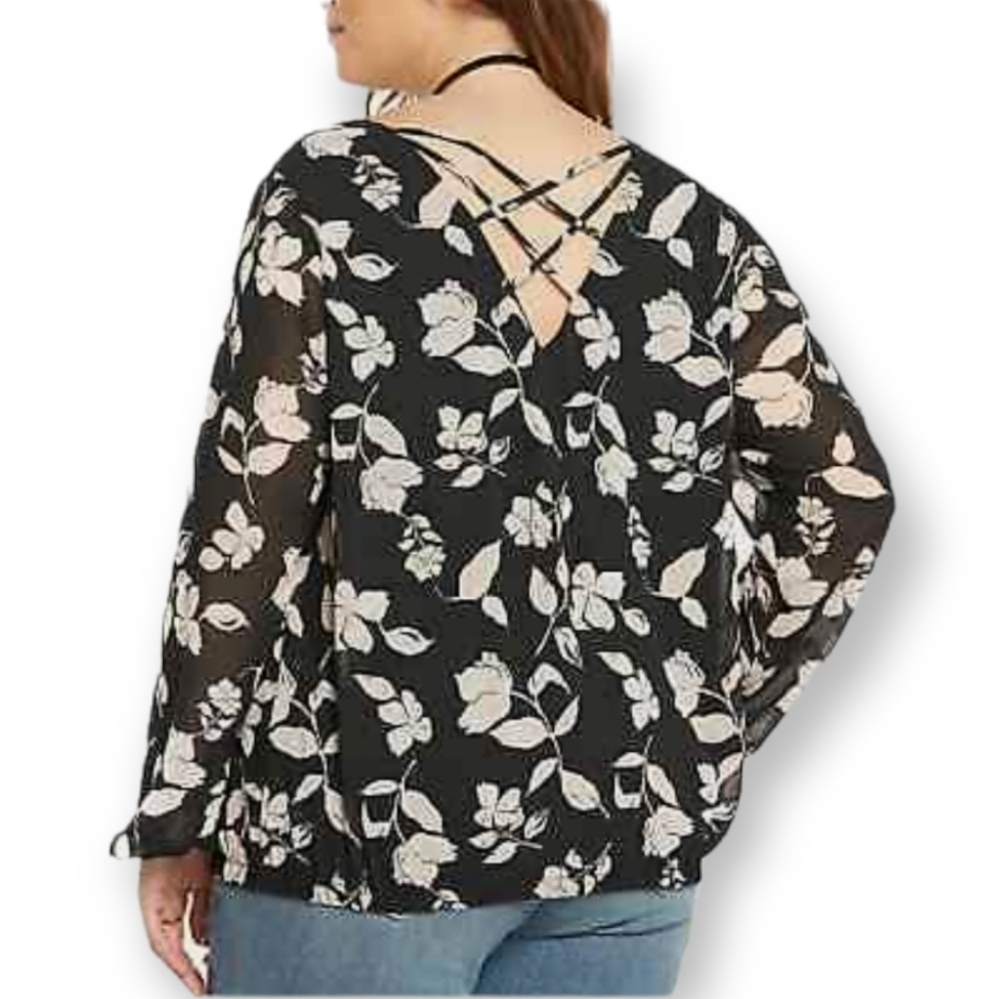 Torrid floral blousen cross back top size 2 - Picture 2 of 9